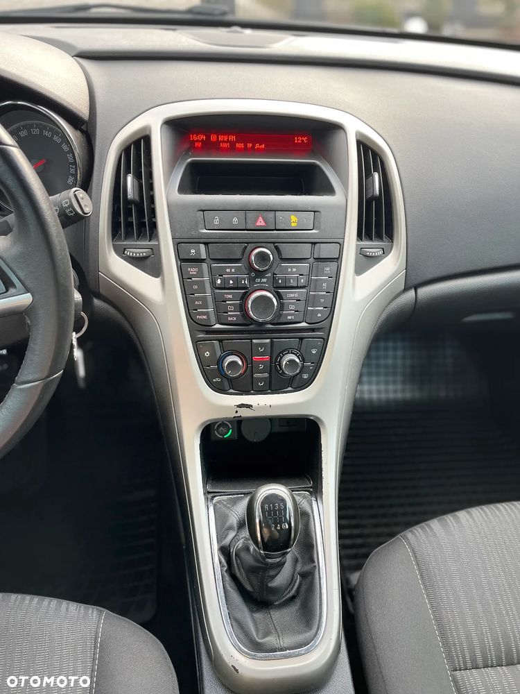 Opel Astra 1.4 T Enjoy - 10