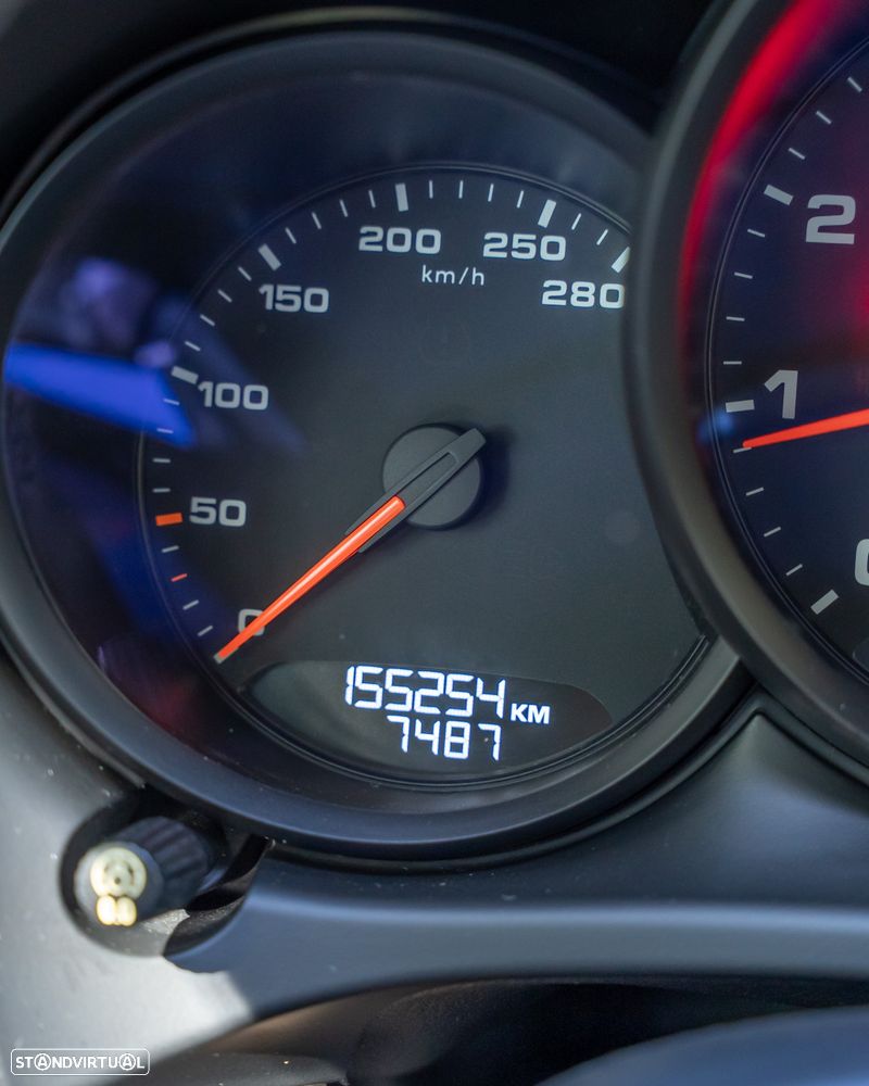 Porsche Macan - 28