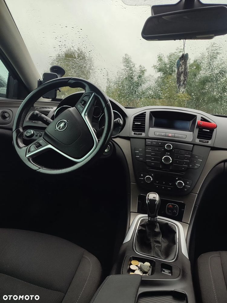 Opel Insignia - 18
