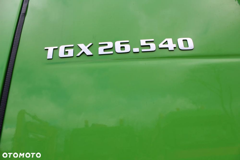 MAN TGX 26.540 z Niemiec 6x4 - 11