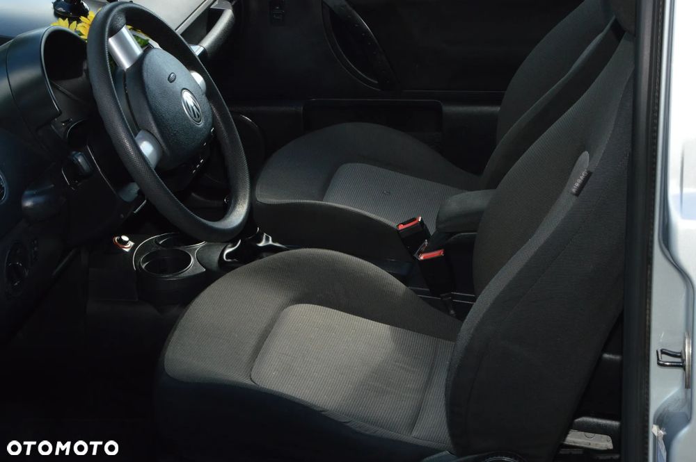 Volkswagen New Beetle 1.9 TDI - 12
