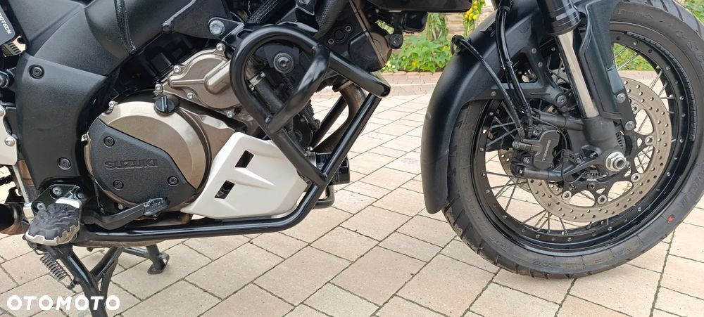 Suzuki V-STROM - 26