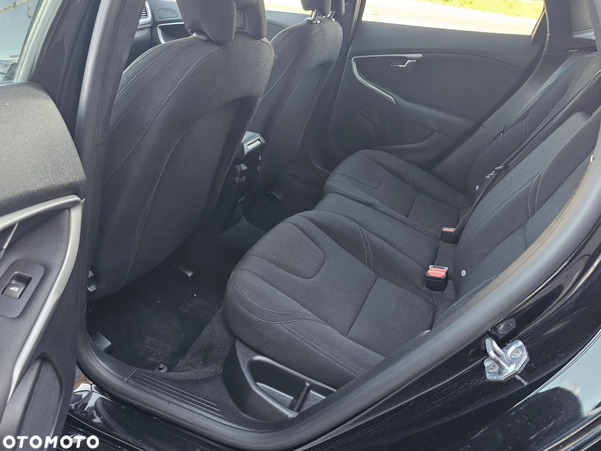 Volvo V40 D2 Inscription - 21