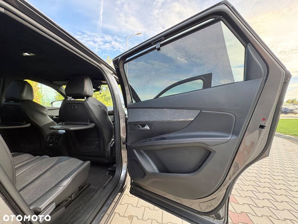 Peugeot 5008 BlueHDi 120 EAT6 Allure - 23
