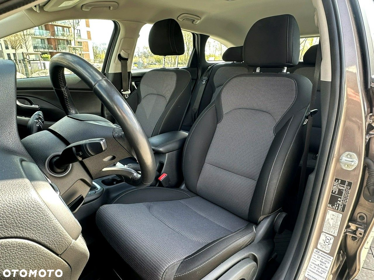Hyundai i30 1.5 DPI Classic + - 13