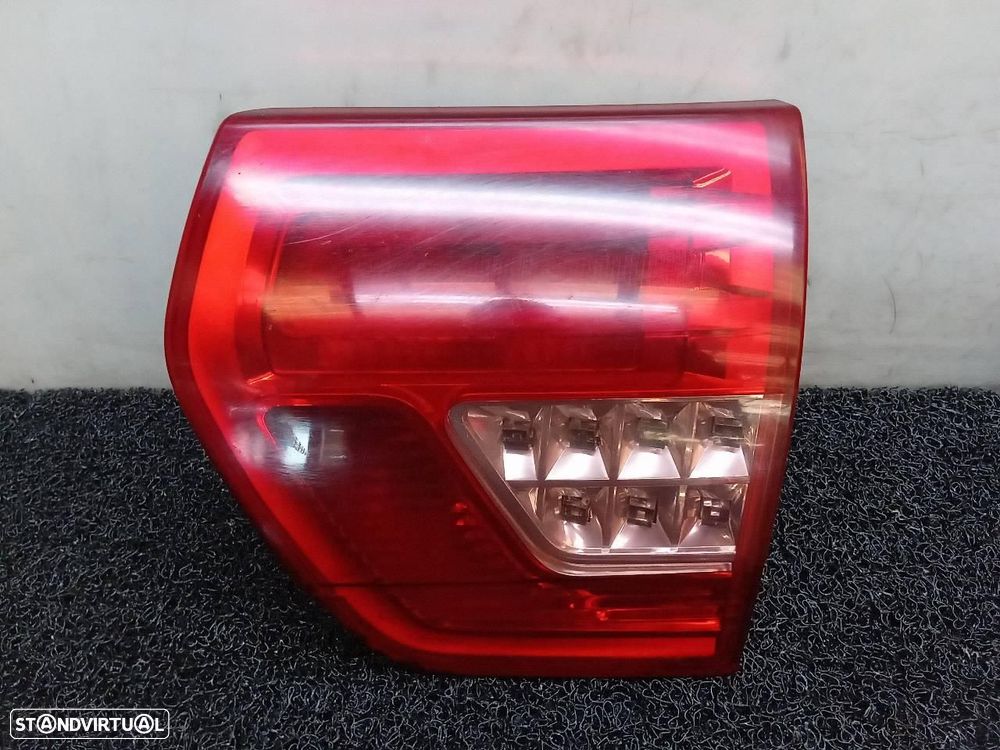 FAROLIM TRASEIRO DIREITO INTERIOR CITROEN C5 TOURER - 1