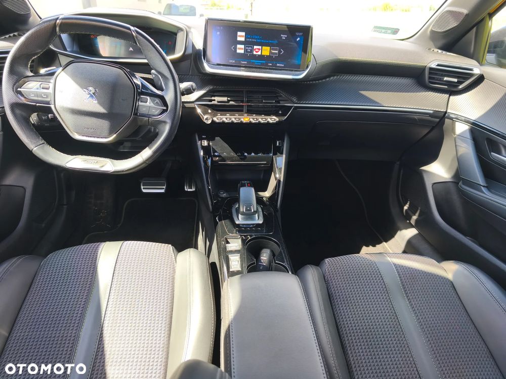 Peugeot 208 1.2 PureTech GT Line S&S EAT8 - 17
