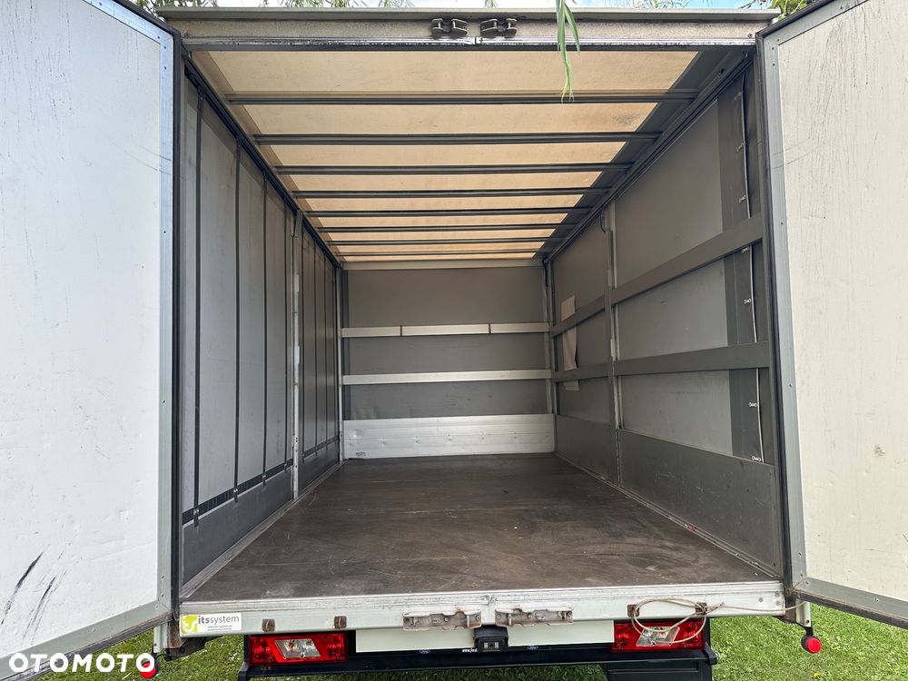 Ford Transit - 6