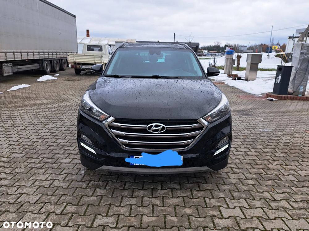 Hyundai Tucson blue 1.7 CRDi 2WD Intro Edition - 9