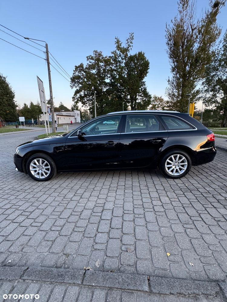 Audi A4 Avant - 8