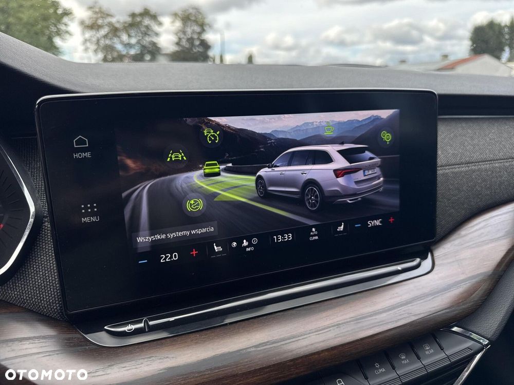 Skoda Octavia 2.0 TDI 4x4 Scout DSG - 30