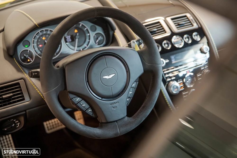 Aston Martin Vantage Coupe V12 S Sportshift 3 - 18