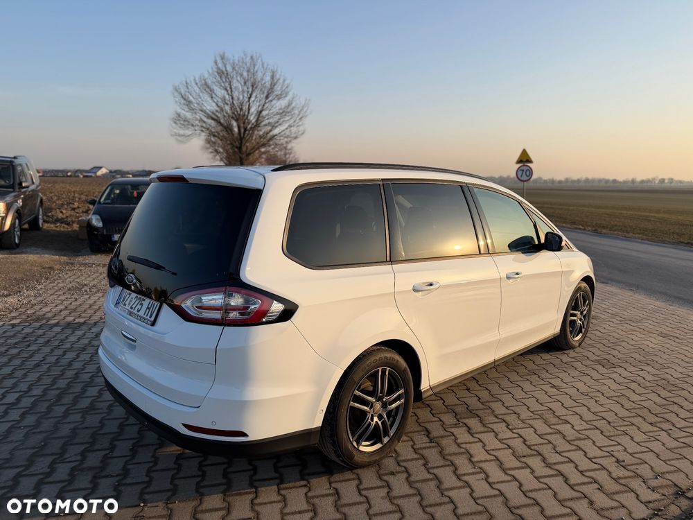 Ford Galaxy 2.0 TDCi Trend - 12
