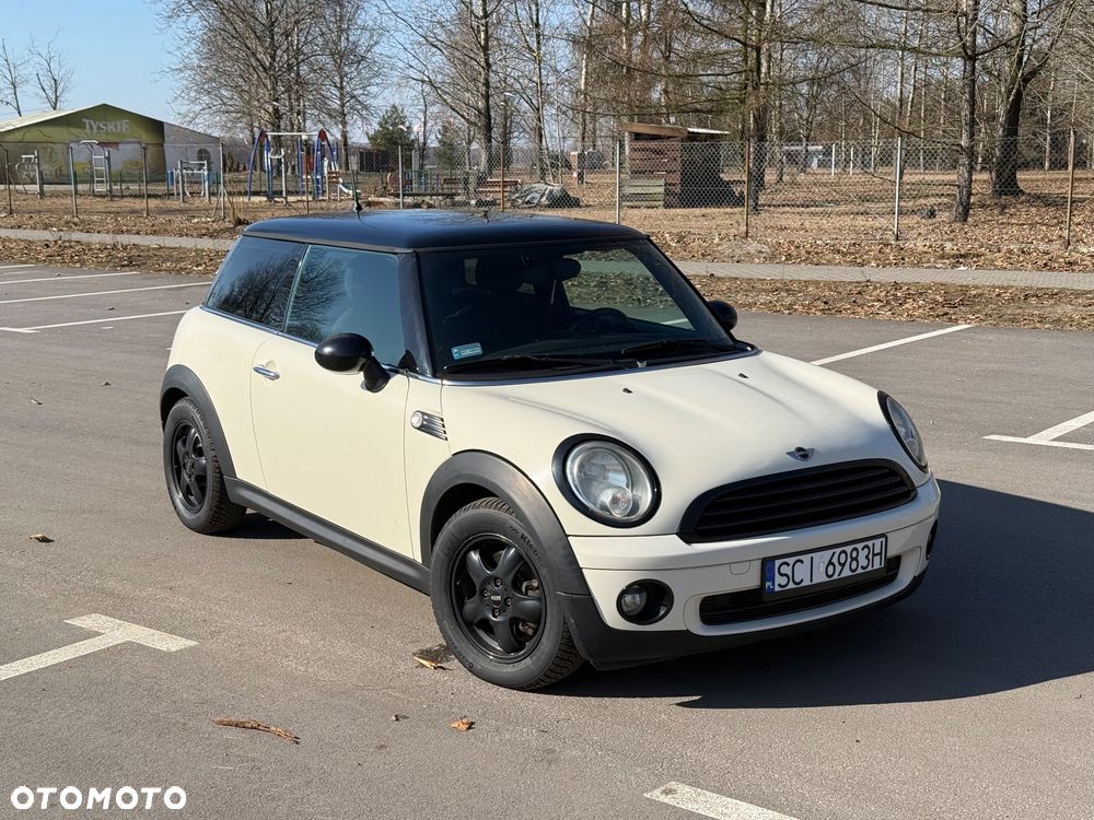 MINI ONE - 1