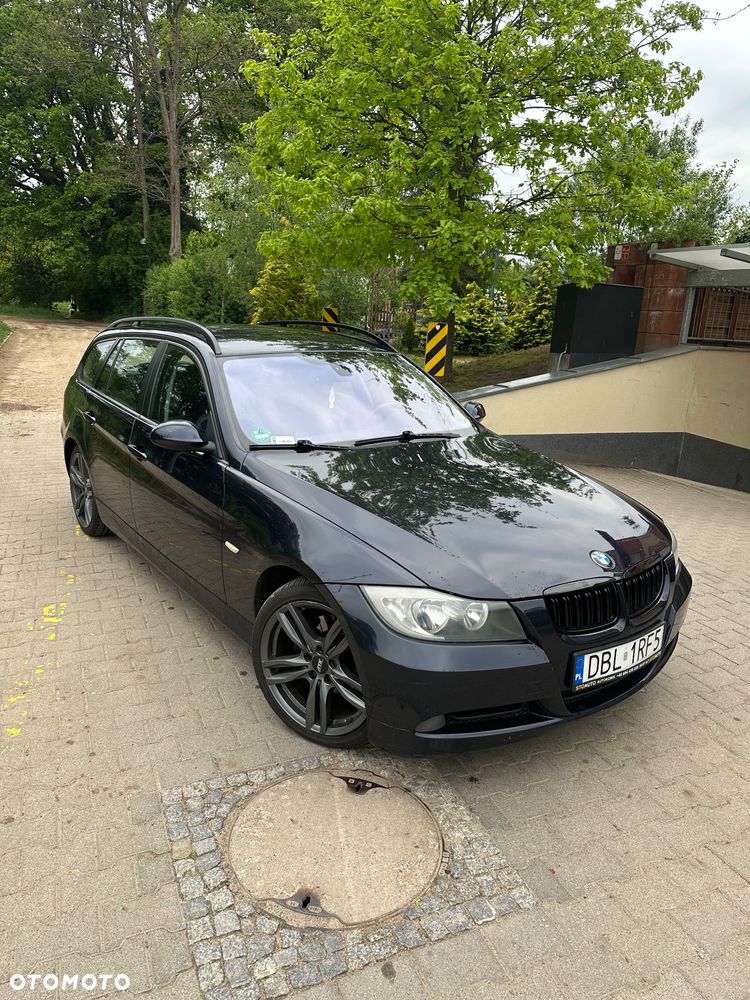 BMW Seria 3 - 1