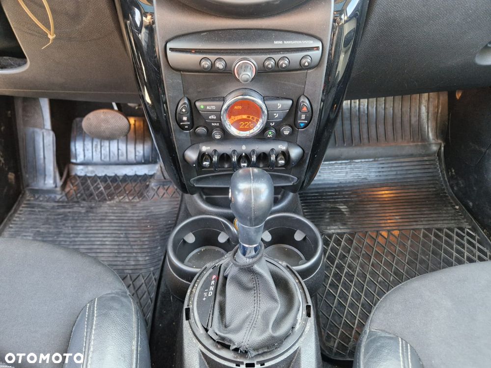 MINI Countryman Cooper D - 16