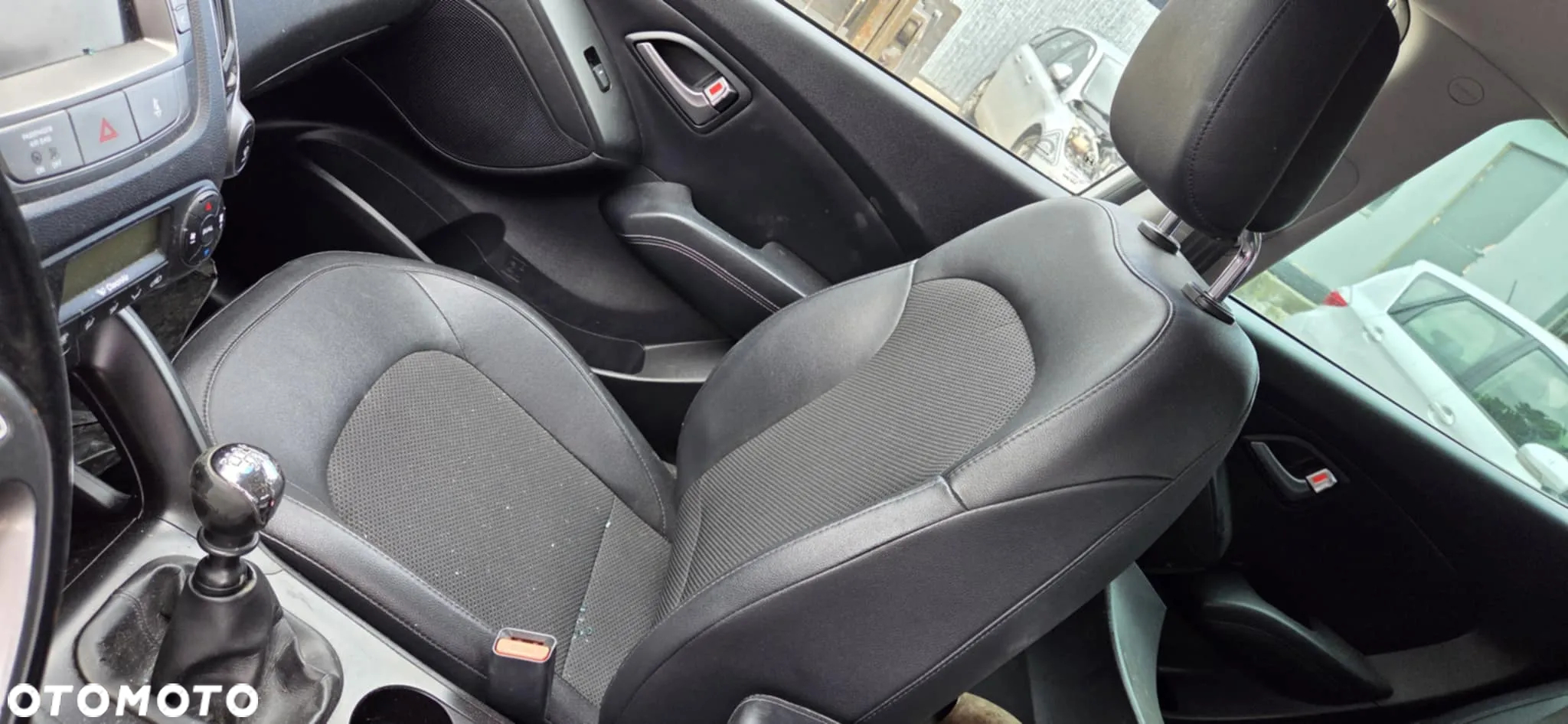 Hyundai IX35 1,7 crdi zwrotnica lewy lub prawy przód - 6