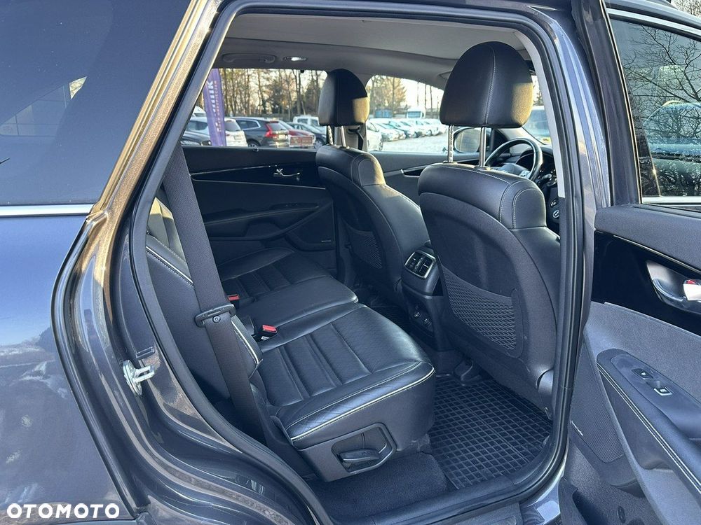 Kia Sorento - 21