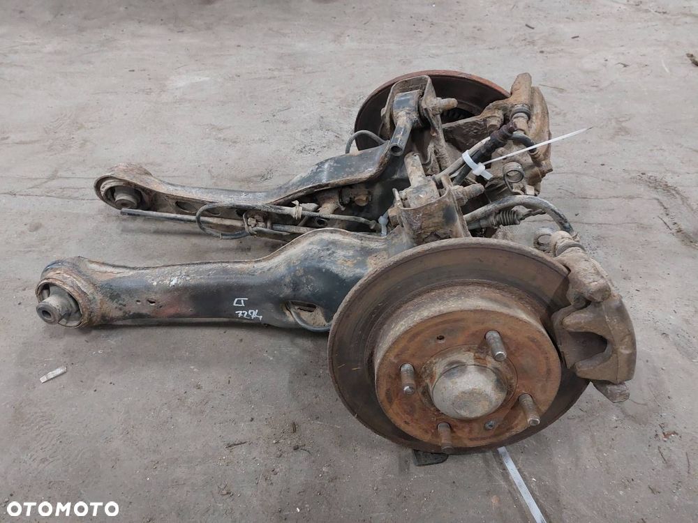 WAHACZ + PIASTA LEWY TYŁ + PRAWY TYŁ MITSUBISHI SPACE STAR I - 4