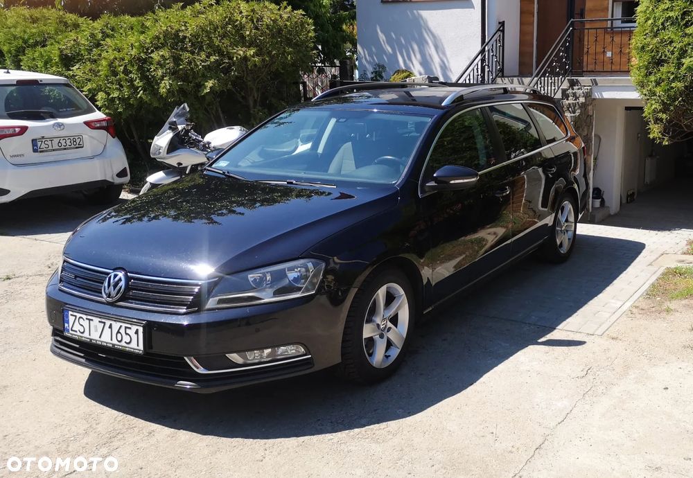 Volkswagen Passat 1.6 TDI Comfortline - 4