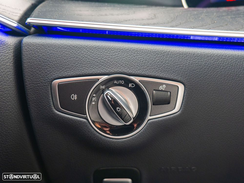 Mercedes-Benz E 220 d AMG Line - 18