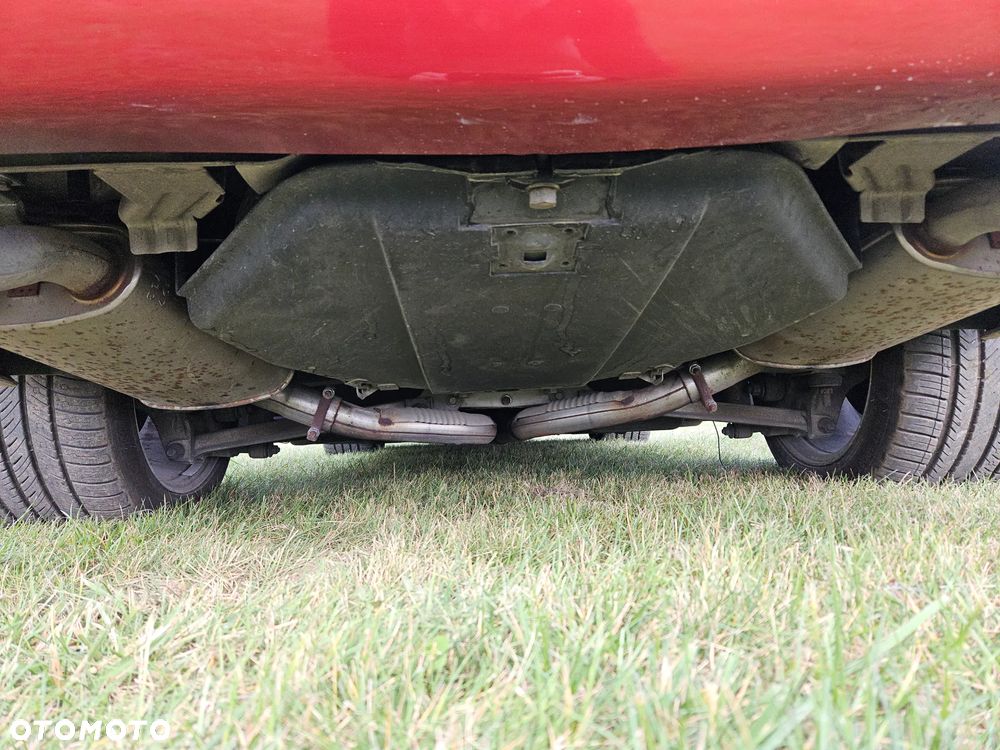 Chevrolet Corvette - 14