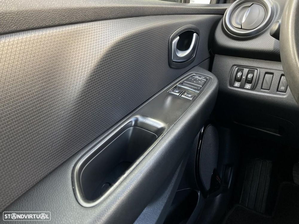 Renault Clio 1.5 dCi Limited - 24