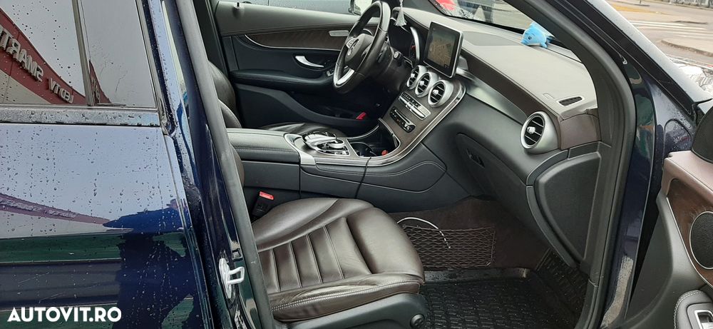 Mercedes-Benz GLC Coupe 350 e 4Matic 7G-TRONIC AMG Line - 11