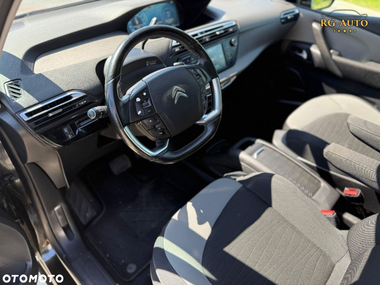 Citroën C4 Picasso - 19