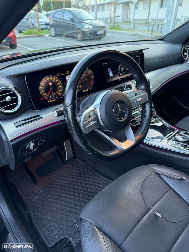 Mercedes-Benz E 300 d AMG - 12