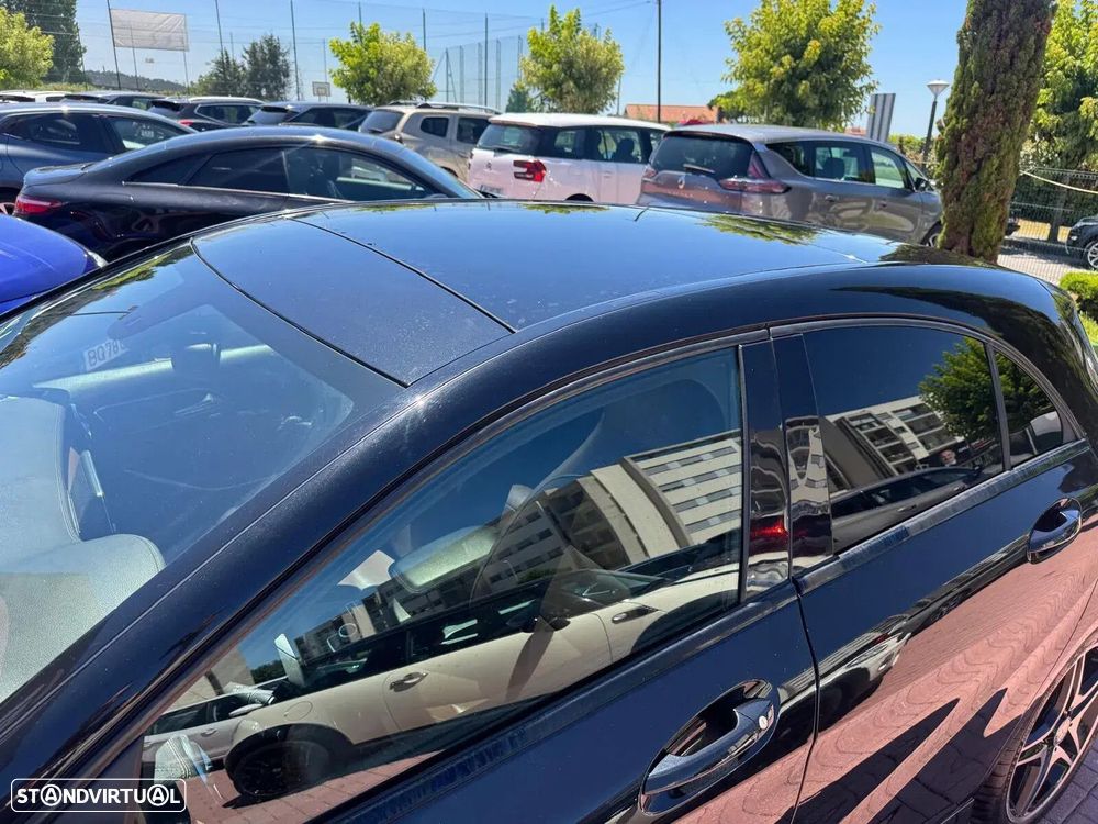 Mercedes-Benz A 220 - 36