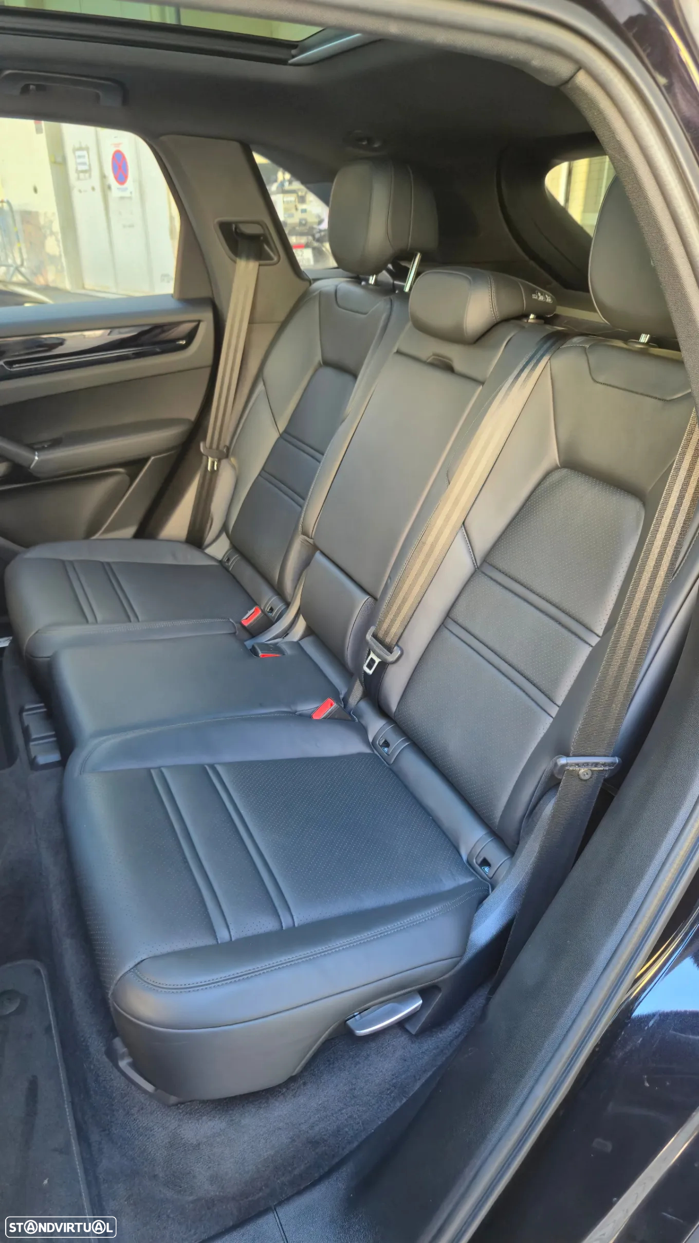 Porsche Cayenne E-Hybrid Platinum Edition - 44