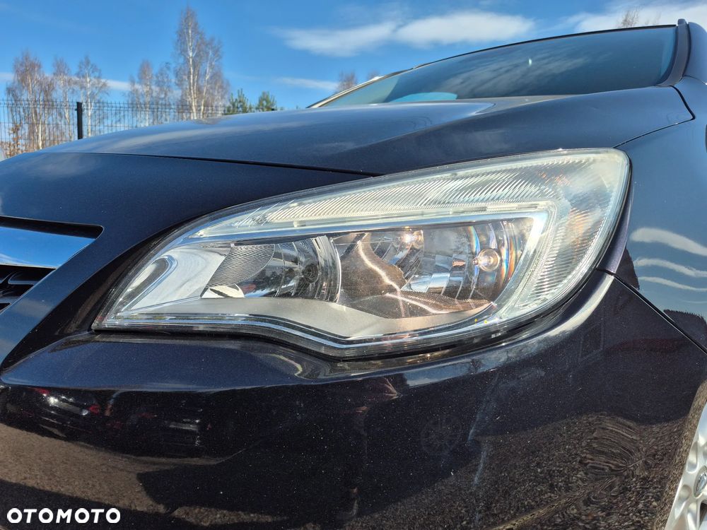 Opel Astra 1.4 T Cosmo - 33