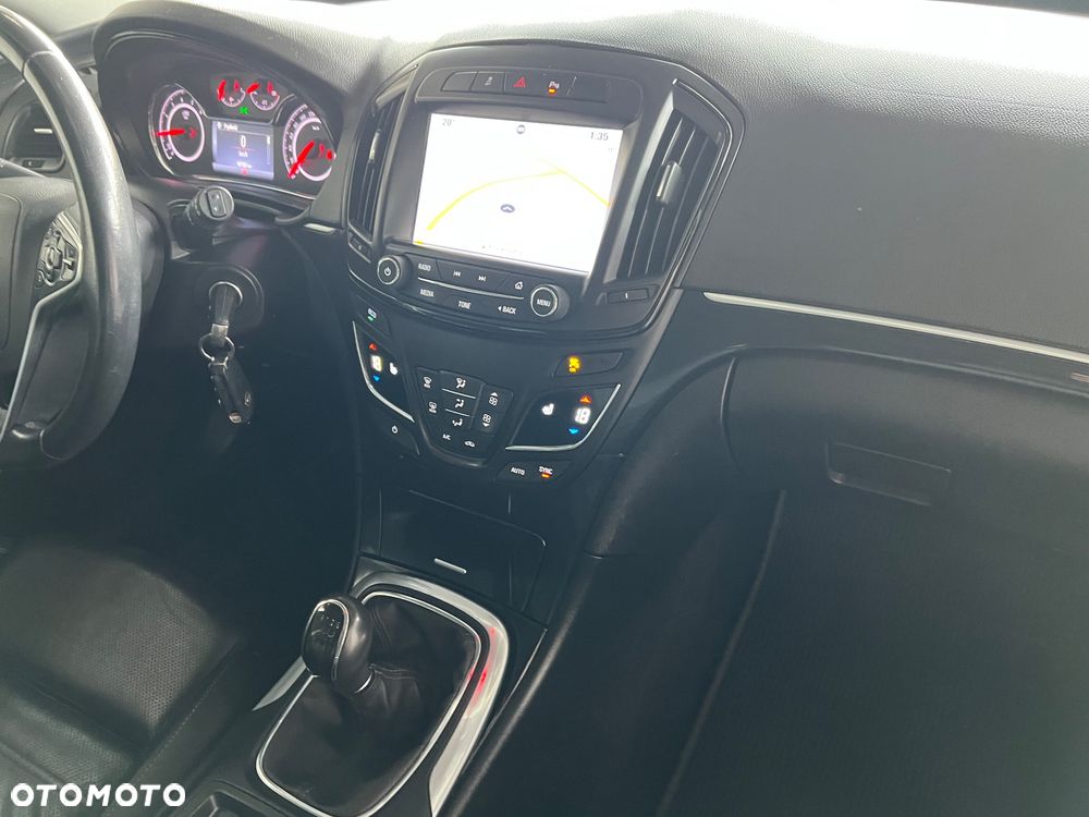 Opel Insignia - 34