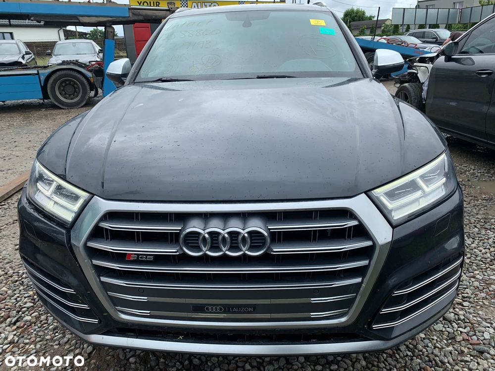 Audi SQ5 - 2