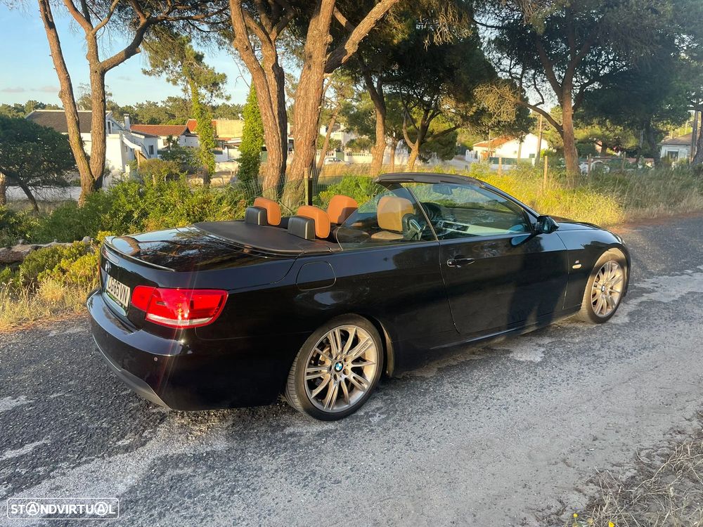 BMW 320 i Cabrio - 9