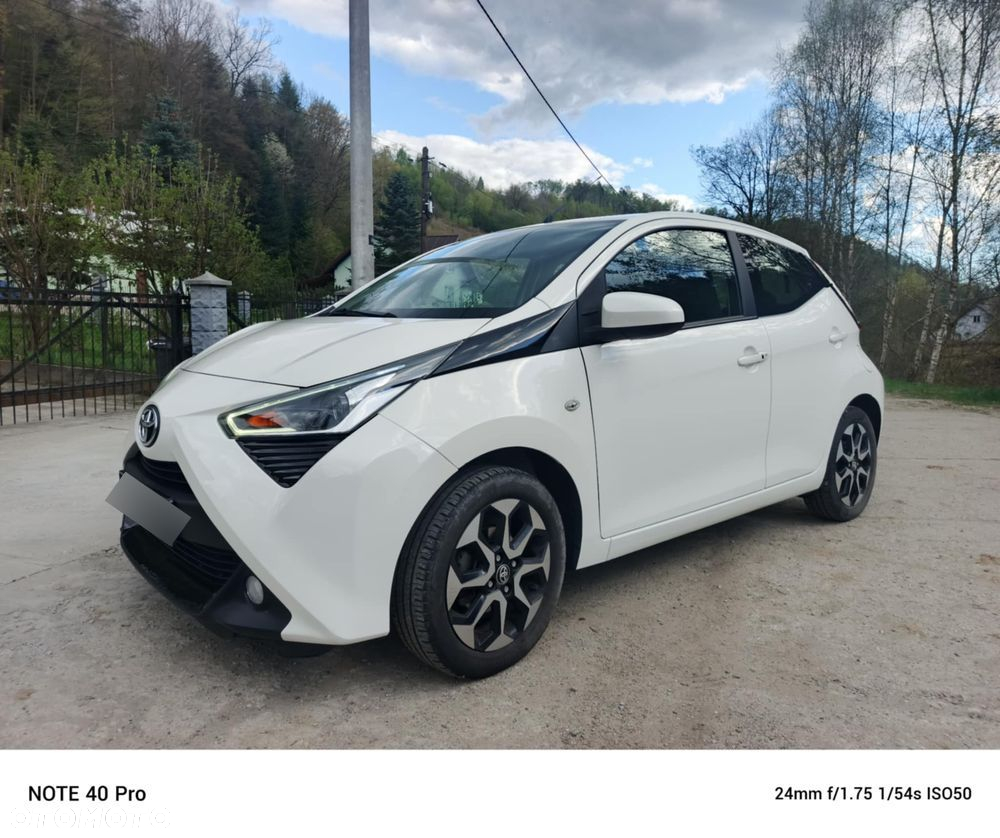 Toyota Aygo 1.0 VVT-i JBL Edition - 2