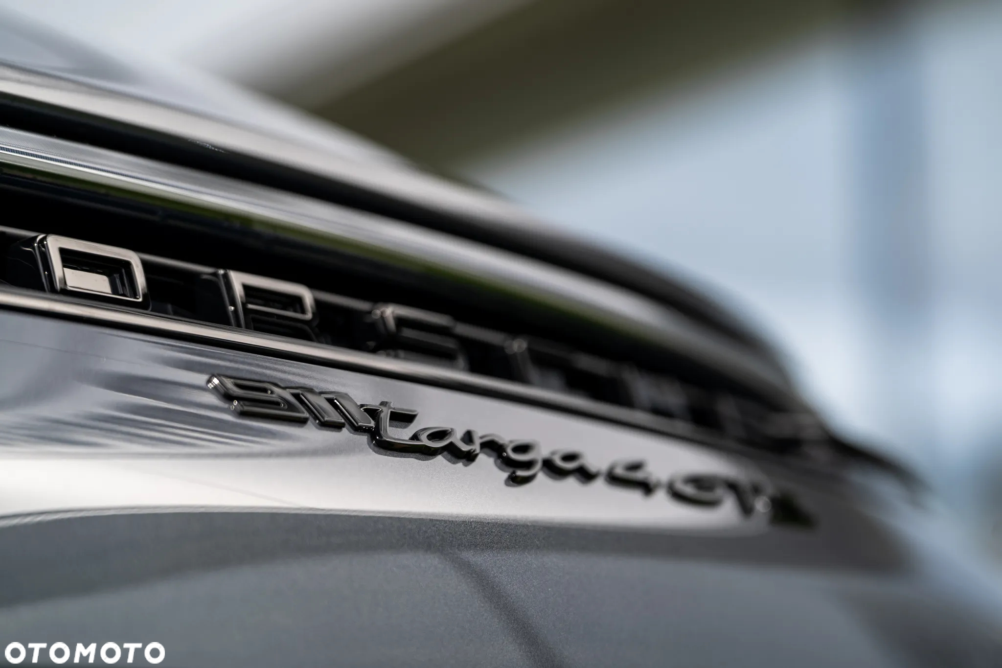 Porsche 911 Targa T-Hybrid 4 GTS - 15