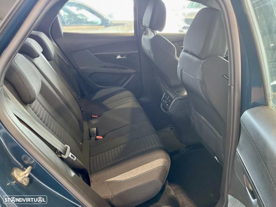 Peugeot 3008 1.2 PureTech Active Pack - 24