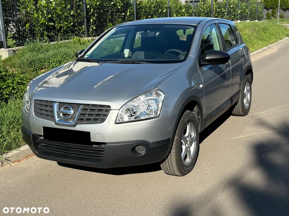 Nissan Qashqai 1.6 visia - 1