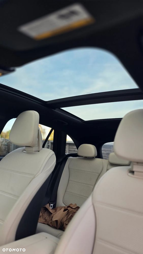 Mercedes-Benz GLC - 15