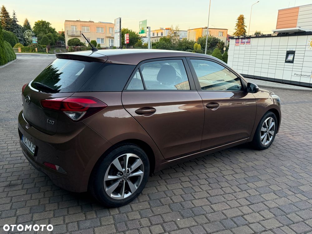 Hyundai i20 1.4 - 11