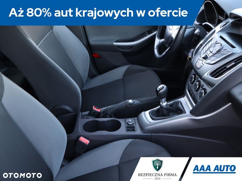 Ford Focus - 10
