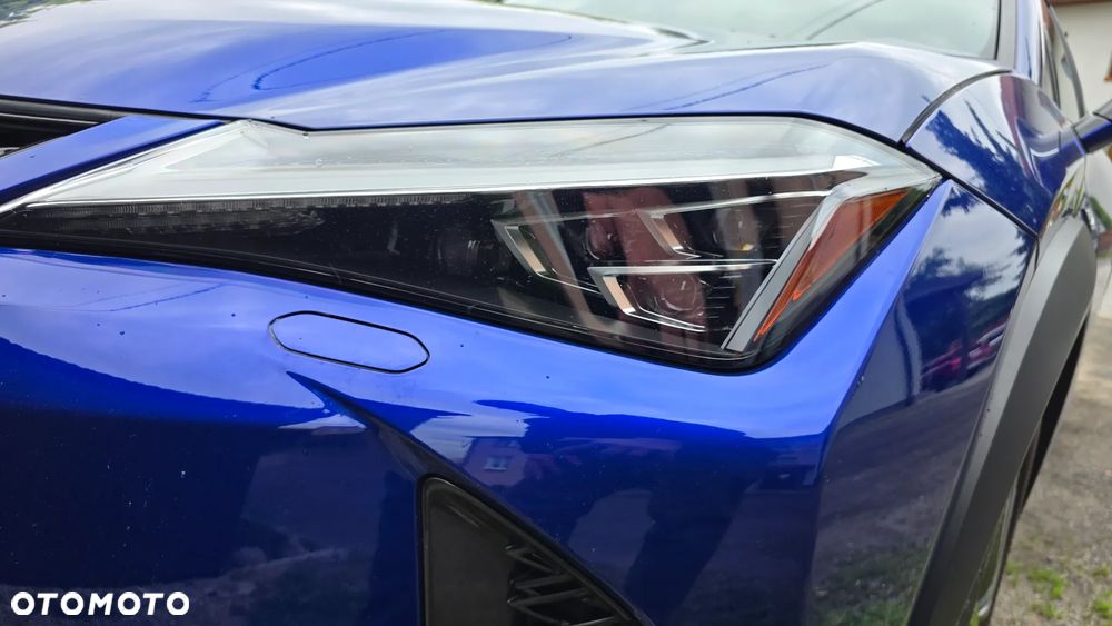 Lexus UX 200 F Sport 2WD - 23