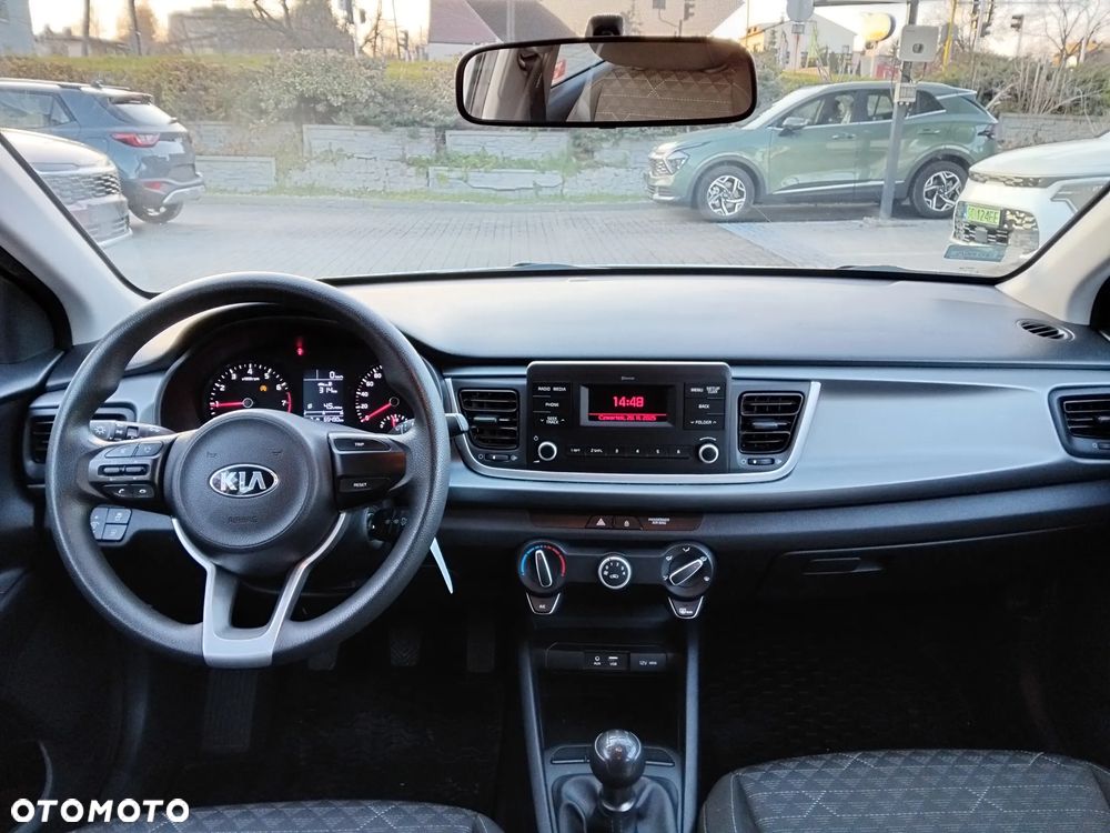 Kia Rio 1.2 M - 8
