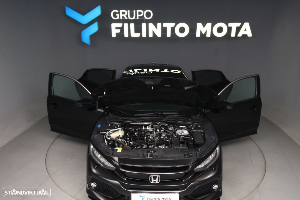 Honda Civic 1.0 i-VTEC Comfort - 12