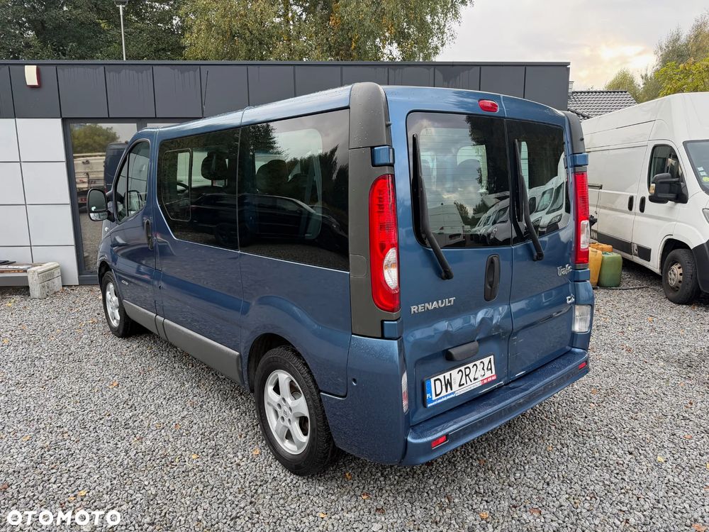Renault Trafic 2.0 dCi 115 FAP Combi L1H1 Expression - 19