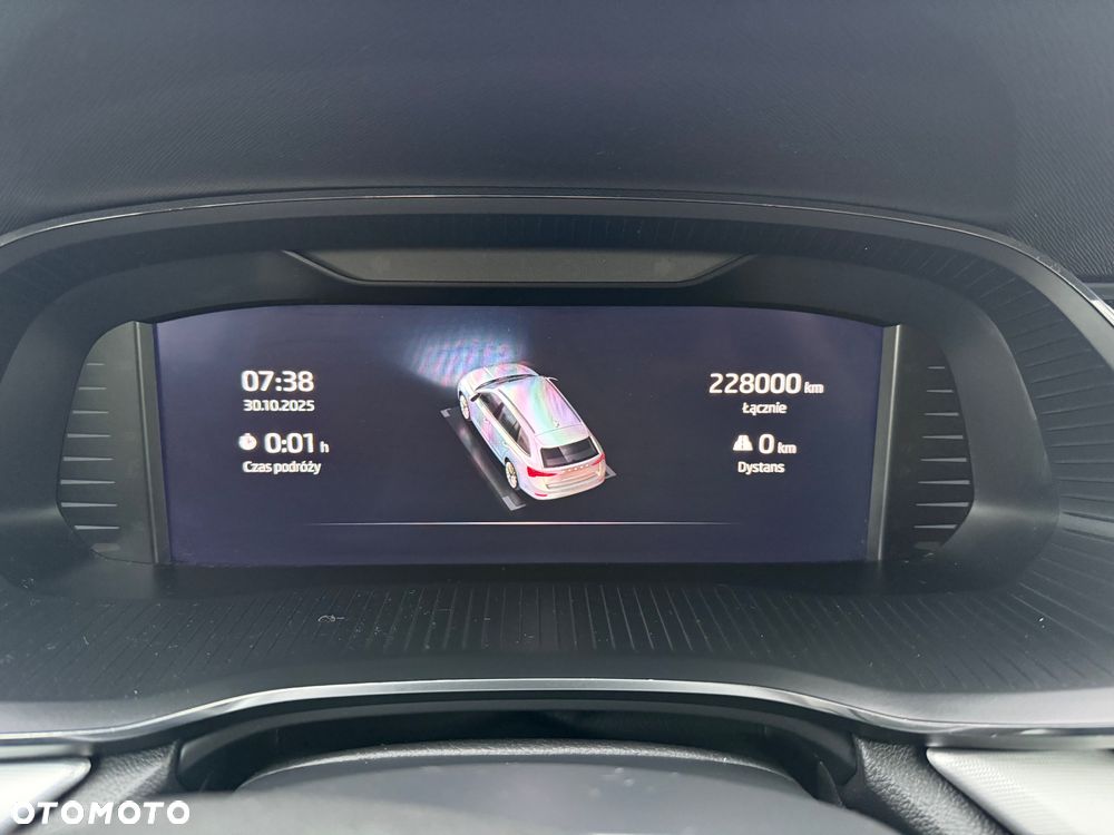 Skoda Octavia 1.5 TSI ACT Style - 15