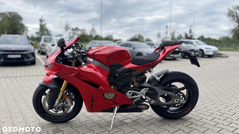 Ducati Panigale V4S - 4