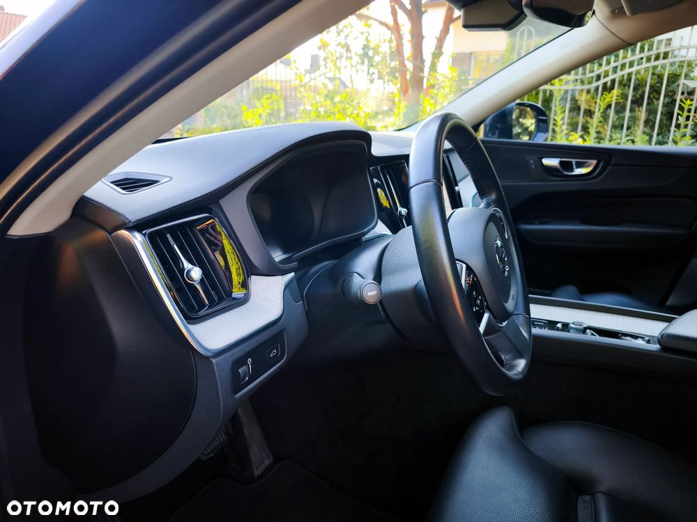Volvo XC 60 B4 D Inscription - 21